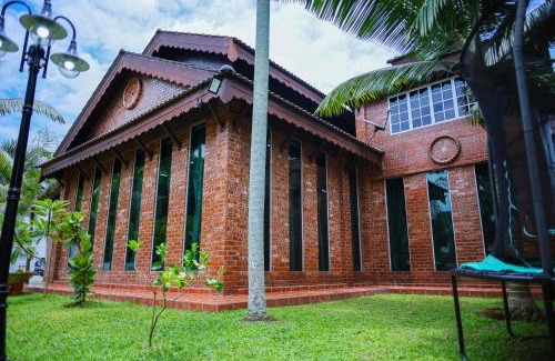 Ipoh Maison | DAWA Brickhouse - Balinese Guesthouse in Thompson Ipoh by Ryokan Management