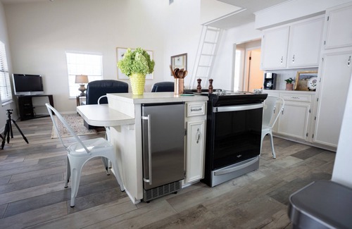 Mooringsport Maison | Daybreak at The Dock House, 4-bedroom house located on beautiful Caddo Lake