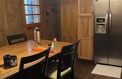 Conneaut Maison | Daydream Away, at our peaceful, roomy, 4 bed home, near the lake in Conneaut.