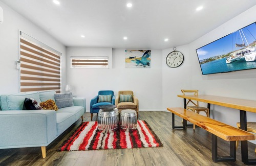 Papatoetoe Maison | Daylight House – Dwell & Delight near Auckland Airport