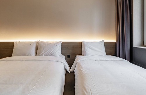 Kunip Hôtel | DAYONESTAY