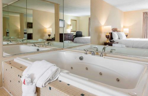 Hammond Hôtel | Days Inn and Suites by Wyndham Hammond, IN