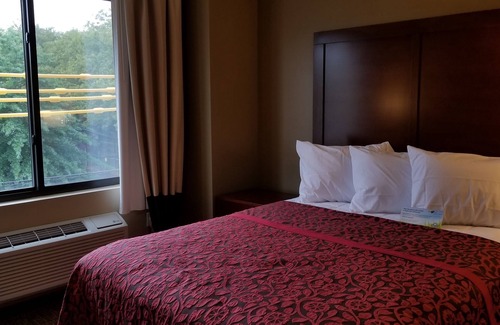 Flatlands Hôtel | Days Inn by Wyndham Brooklyn Marine Park