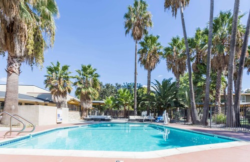 Davis Hôtel | Days Inn by Wyndham Davis Near UC Davis