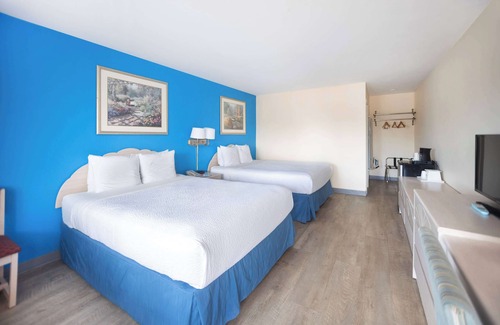Hicksville Hôtel | Days Inn by Wyndham Hicksville Long Island