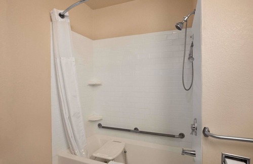 Keene Hôtel | Days Inn by Wyndham Keene NH