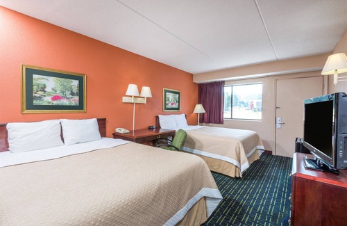 Bairdford Hôtel | Days Inn by Wyndham Pittsburgh-Harmarville