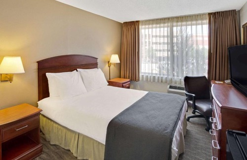 Downtown Hôtel | Days Inn by Wyndham Silver Spring