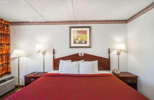 Hurricane Mills Hôtel | Days Inn by Wyndham Hurricane Mills