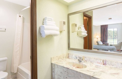 West Point Hôtel | Days Inn by Wyndham West Point