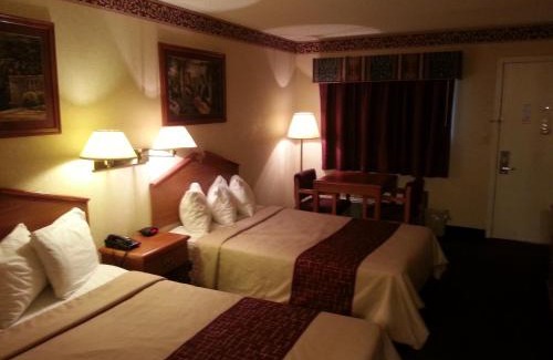 Monroe Hôtel | Days Inn & Suites by Wyndham Monroe