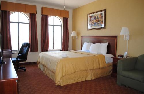 Webster Hôtel | Days Inn & Suites by Wyndham Webster NASA-ClearLake-Houston
