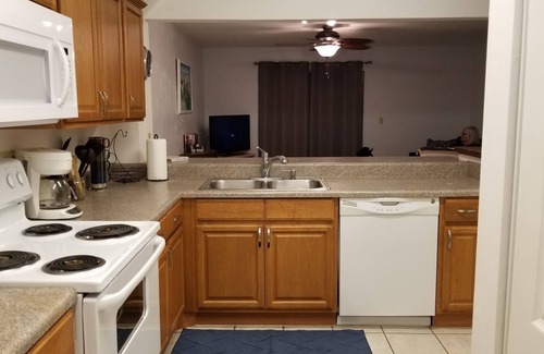 Daytona Beach Copropriété | Condo à louer à Daytona Beach, 30% de rabais sur 28 nuits ou plus. .Exclus Feb, Mar, Apr