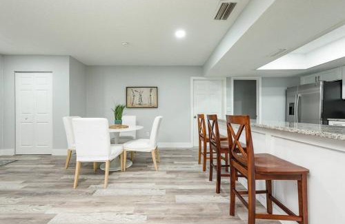 Daytona Beach Maison | Daytona Buy! Mins from Beaches, Speedway, Airport