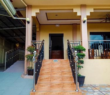Cogon Maison | Dayview Tourist Home