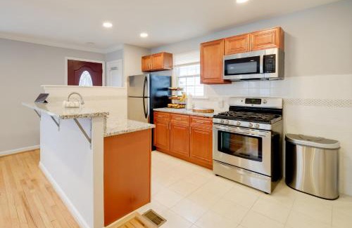 Wheaton-Glenmont Maison | DC Area Home about 1 Mi to Metro WFH Friendly!
