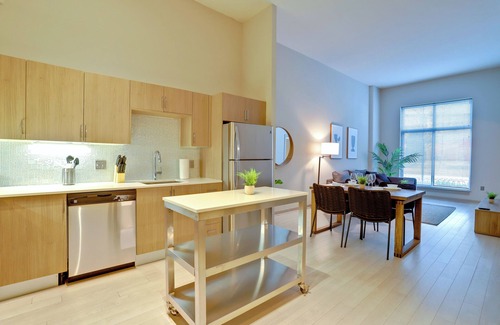 Aurora Highlands Appartement | DC Getaway Comfort Apartments