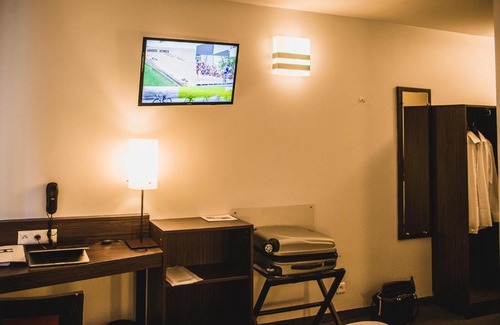 Aeropole Science Park Hôtel | DC Hotel Charleroi Airport