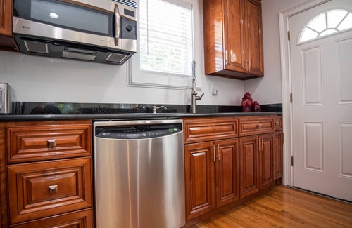 Brightwood Maison | 7-Bedroom Luxury Capitol Retreat