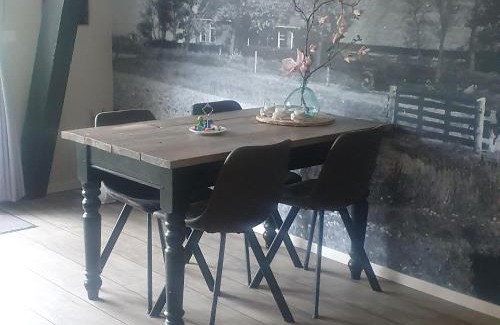 Holwerd Appartement | De Bedstee