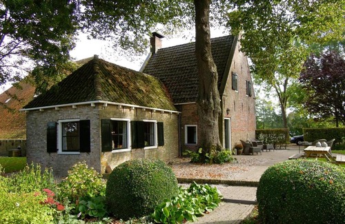 Winsum Lit Et Petit-Déjeuner | de Boskpleats