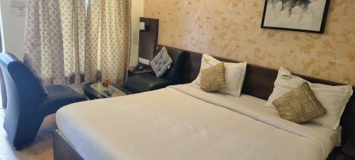 Porur Hôtel | De Castle Inn