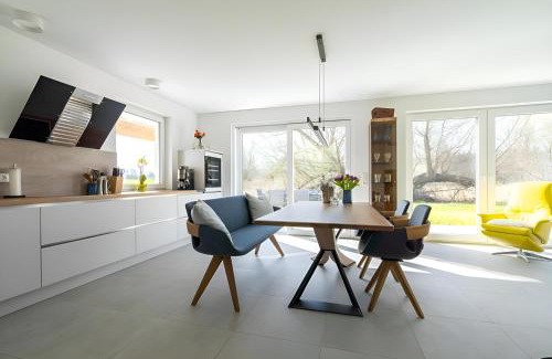 Pepelow Maison | De Henkieker - Ferienhaus mit Sauna und Kamin für 6 Personen