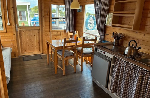 Koenigs Wusterhausen Location De Bateaux | Houseboat 'BunBo 1060' with Lake View