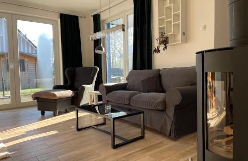 Klausdorf Maison | Ferienhaus am Gutspark 3, Klausdorf, ca 250 m bis zur Badestelle