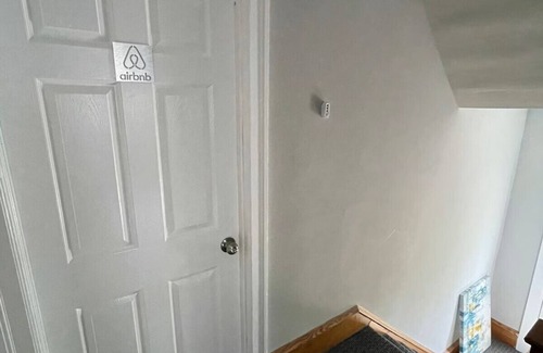 Audubon Appartement | De la Luna Vintage Apartment unit in Audubon - Family friendly area