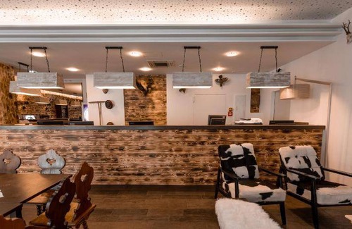 Ludwigsvorstadt-Kliniken Auberge | 20 m² Auberge de jeunesse ∙ 10 personnes