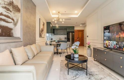 Little Japan Appartement | De Lux Madison Best Central 2 Bedrooms 2 Baths, Pool Gym