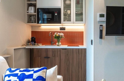 Notre-Dame-des-Champs Appartement | De Montescal - Cozy Center Studio A/C