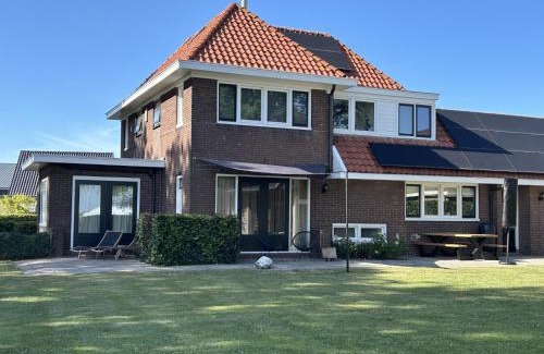 Hornsterzwaag Maison | De Pastorij, heerlijke rustgevende plek tussen de koeien!