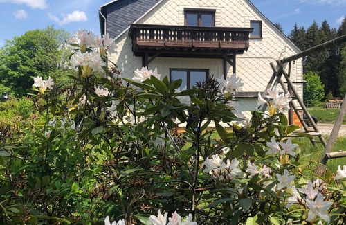 Schmiedefeld am Rennsteig Appartement | Pure relaxation in the idyllic Heimig forest