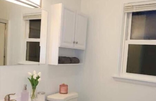 Newtonville Appartement | Dead end street apt in Colonie