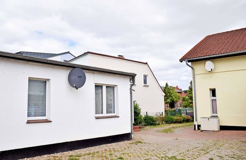 Altefaehr Appartement | Appartement de vacances - DEB n 015 Appartement avec jardin et Sundblick. Stralsund