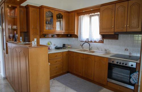 Leros Maison | Debbie's Holiday Home with sunset