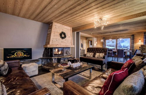 Morzine Chalet De Ski | Decadent Chalet which sleeps 12-14 with Hot Tub and Mountain views (wheelchair access)