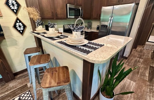 Monteagle Cabine | Deciduous Dreams in Deer Lick Falls