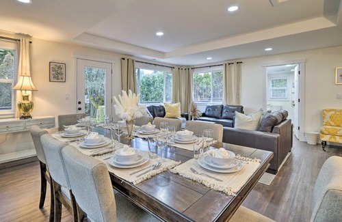 Education Hill Maison | Deck and Game Room Redmond Home about 17 Mi to Seattle