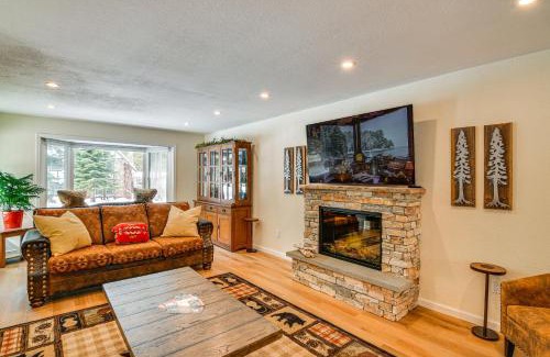 Lower Kingsbury Maison | Deck and Grill Serene Nevada Retreat