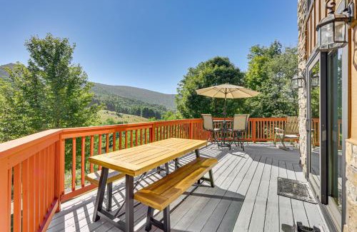 Mace Maison | Deck and Mtn Views Log Cabin By Snowshoe Mountain!