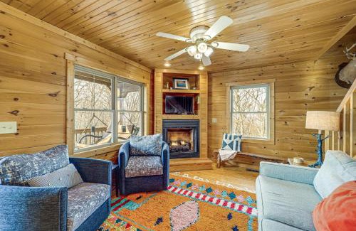 Purlear Maison | Deck and Views Blue Ridge Mountain Cabin