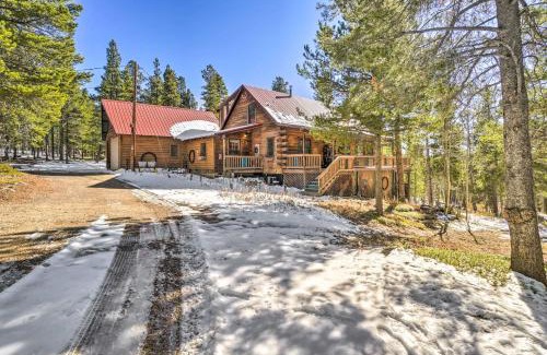 Black Hawk Maison | Deck, Fire Pit and Grill Log Cabin in Black Hawk