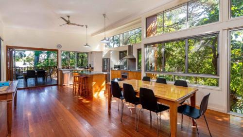 Woorim Maison | Decked out for a Fantastic Holiday - Winnett St, Woorim (Upstairs only)