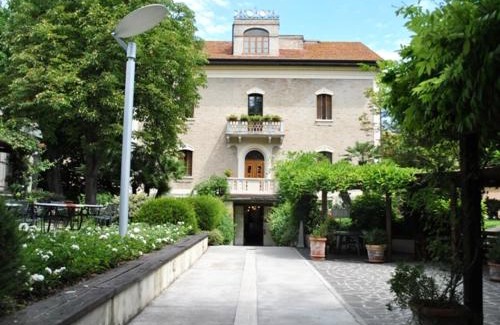Ponte San Giovanni Hôtel | Deco Hotel