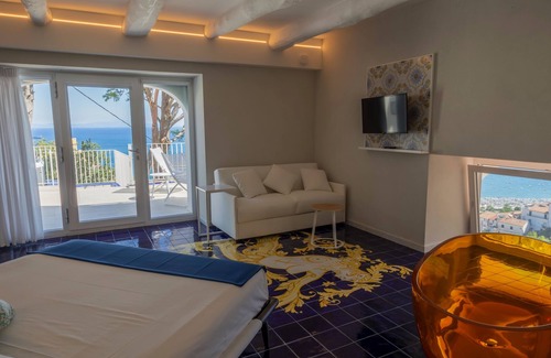 Raito Maison | Decori Suites Amalfi Coast