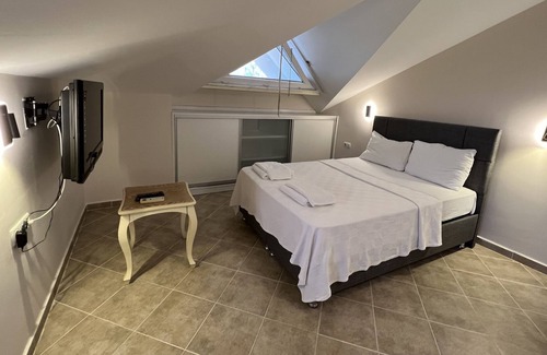 Gocek Maison | Dedeminn Garden House ! Stay in the heart of Göcek