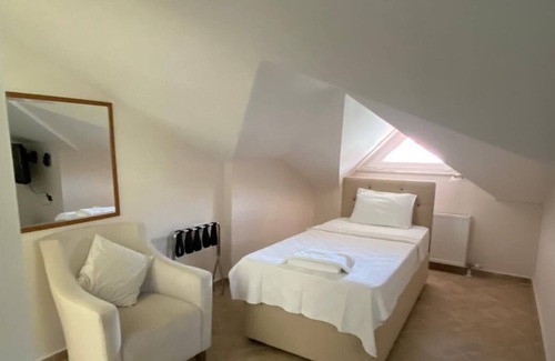 Gocek Maison | Dedeminn Garden House ! Stay in the heart of Göcek